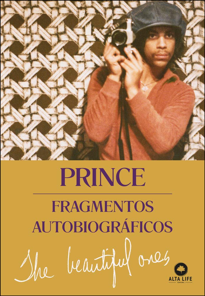 "Prince – Fragmentos Autobiográficos" revela a ascensão de Prince Rogers Nelson, um ícone da música pop, através de fotos, manuscritos e memórias inéditas, oferecendo um vislumbre íntimo de sua vida antes da fama mundial.
