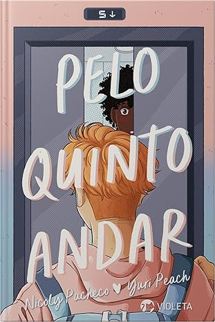 Júlio se apaixona por seu vizinho desastrado e atrasado, mas sua timidez o impede de tomar atitude. Mesmo com o amor platônico, os encontros diários no quinto andar começam a criar oportunidades para algo mais.